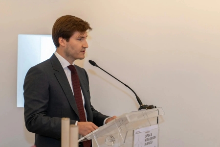 Prince Aly Muhammad speaking at the restoration of the chapel in Branzelo, Portugal